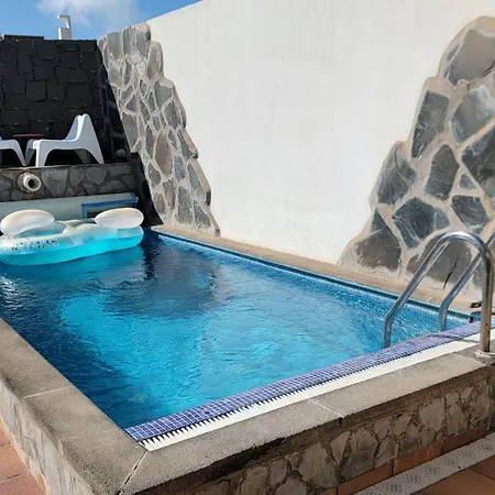 Far-island Vila
