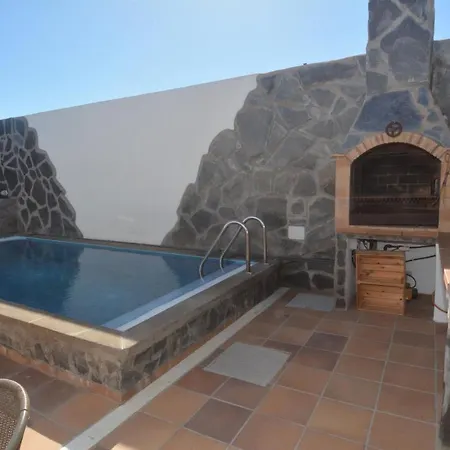 Far-island Villa Playa Blanca (Lanzarote)