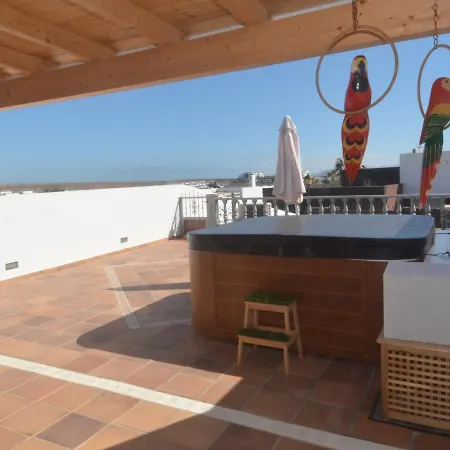 Far-island Vila *